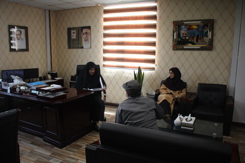 ملاقات مدیرکل بهزیستی استان البرز با مراجعین و جامعه هدف محترم