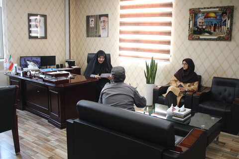 ملاقات مدیرکل بهزیستی استان البرز با مراجعین و جامعه هدف محترم