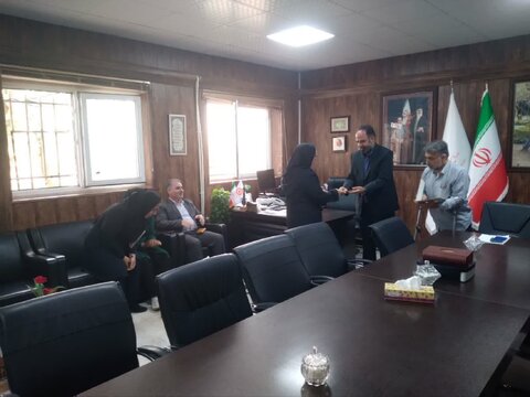 تجلیل از روانشناسان اداره بهزیستی شهرستان اشتهارد به مناسبت روز روانشناس