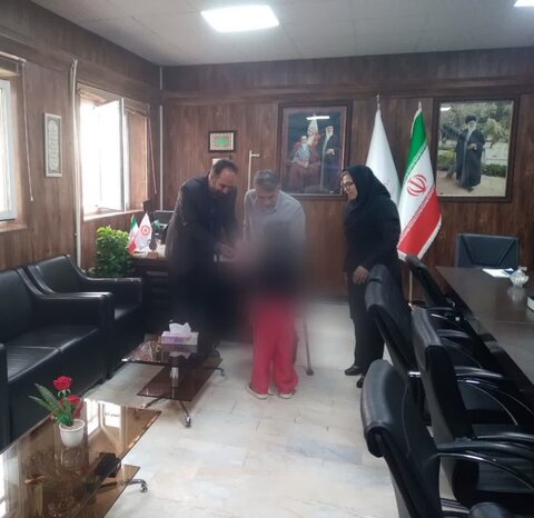 تجلیل از دختران تحت پوشش بهزیستی اشتهارد به مناسبت دهه کرامت روز دختر