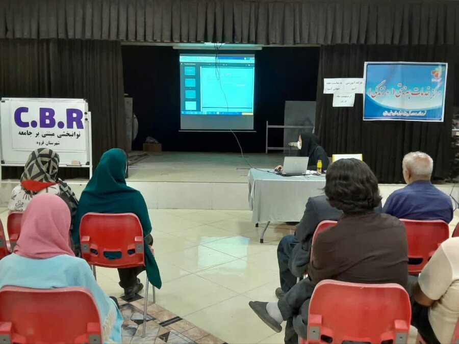 برگزاری کارگاه آموزشی بیماری آسم در قروه