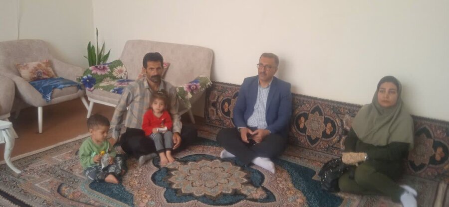 دهگلان | دیدار با خانواده‌های دوقلو به مناسبت روز جهانی دوقلوها