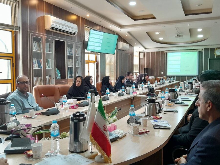 جلسه دوستدار سالمند