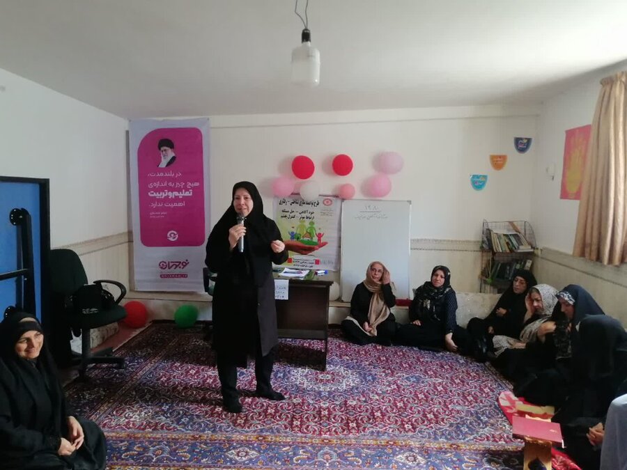 چهارباغ | کارگاه آموزش توانمندیهای شناختی _ رفتاری ویژه بانوان چهارباغی برگزار شد 