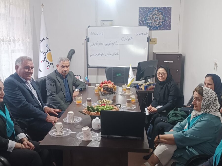 بازدید مسئولان کشوری و استانی از مرکز جمعیت همیاران سلامت روان اجتماعی کردستان