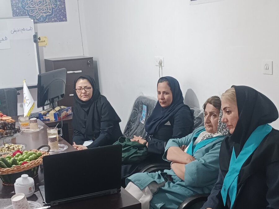 بازدید مسئولان کشوری و استانی از مرکز جمعیت همیاران سلامت روان اجتماعی کردستان