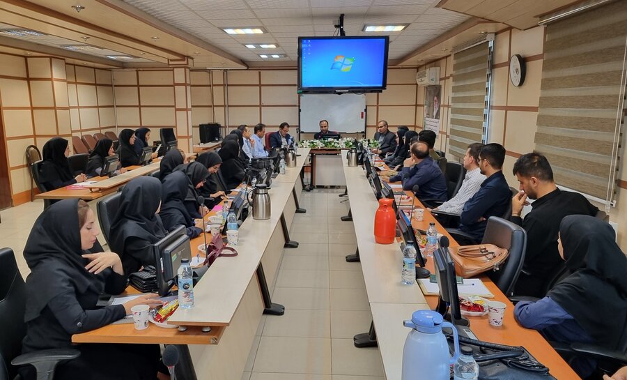 دوره آموزشی - اشتغال