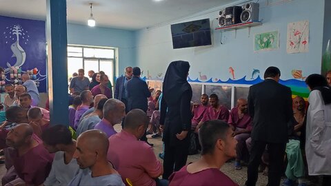 بازدید فرماندار و مدیر کل بهزیستی از مرکز توانبخشی مراقبتی پسرانه پردیس