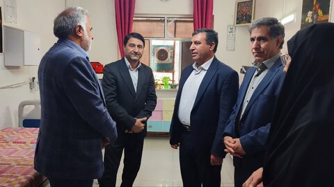 بازدید فرماندار و مدیر کل بهزیستی از مرکز توانبخشی مراقبتی پسرانه پردیس