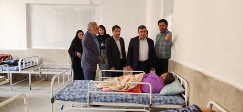 بازدید فرماندار و مدیر کل بهزیستی از مرکز توانبخشی مراقبتی پسرانه پردیس