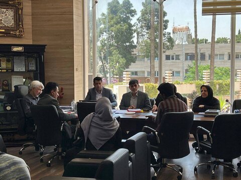 گزارش تصویری|ملاقات چهره به چهره مدیرکل بهزیستی فارس با جامعه هدف
