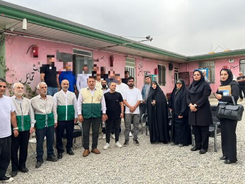 مراسم چهارشنبه امام رضایی‌ها در کمپ طلوع آرزوی اقاقیا برپا شد