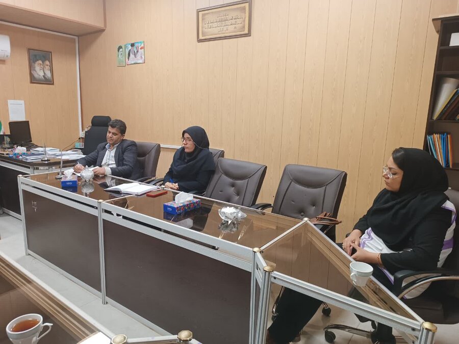 تعامل بهزیستی شهربابک و بیمارستان ولی عصر در جهت خدمت به جامعه هدف