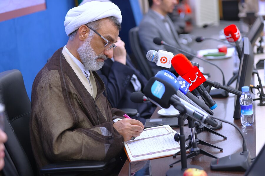 جلسه سازمان بهزیستی کشور با شورای عالی انقلاب فرهنگی