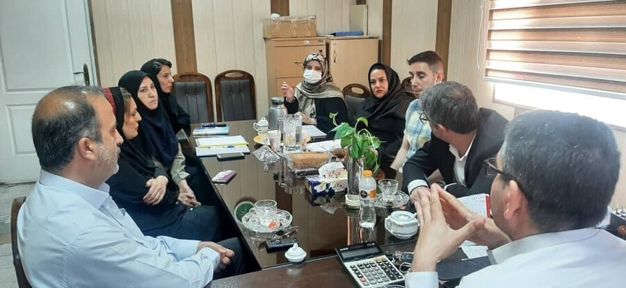 شهرستان تهران | نشست هم‌اندیشی رئیس اداره آسب های اجتماعی با مسئولین مراکز توانمندسازی