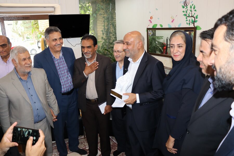 پیگیر ترمیم حقوق کارکنان بهزیستی هستیم