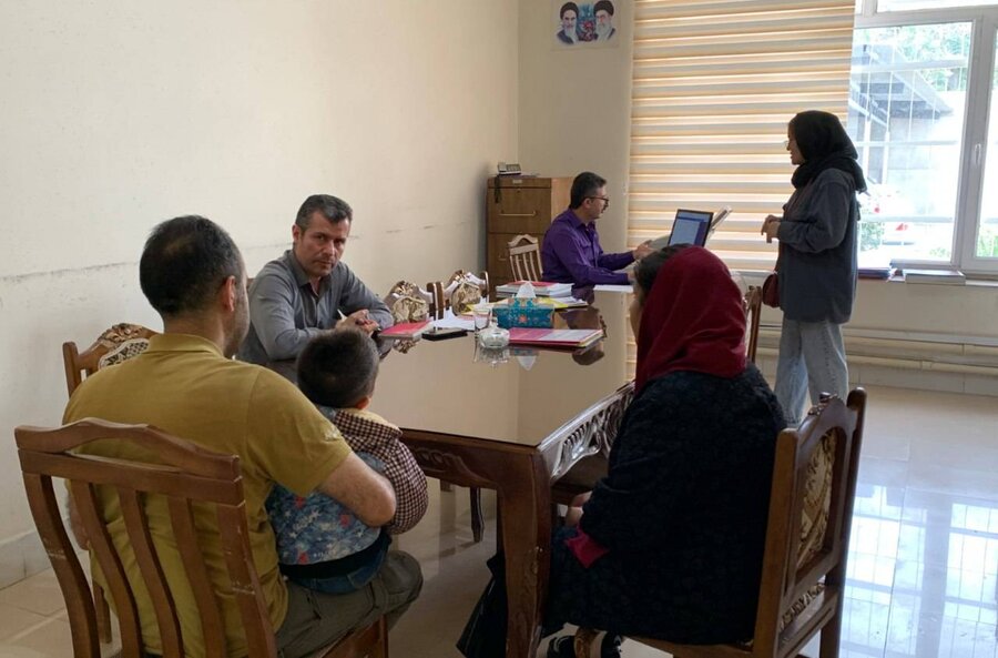 برگزاری کمیسیون پزشکی ذهنی و گفتاری در اداره بهزیستی مهاباد
