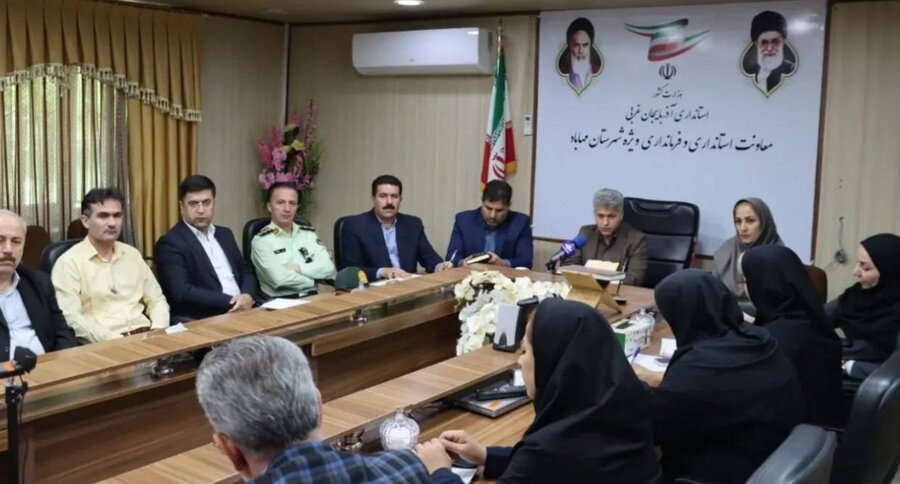 برگزاری جلسه هم اندیشی و برنامه ریزی گرامیداشت هفته ملی جمعیت در فرمانداری مهاباد