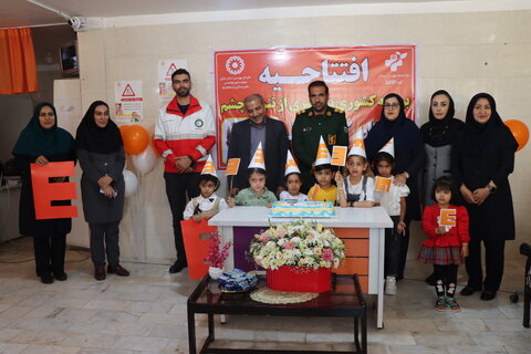 گزارش تصویری ا آغاز طرح ملی پیشگیری از تنبلی چشم کودکان ۳ تا ۶ سال در شهرستان فراهان