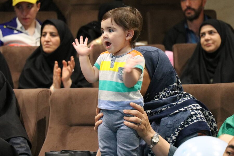 مراسم گرامیداشت هفته ملی جمعیت با تأکید بر اهمیت نیروی جوان در توسعه کشور در ارومیه برگزار شد