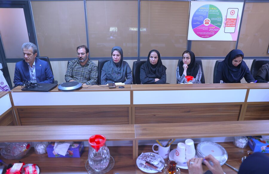 نشست تخصصی دفتر امور خانواده و بانوان با کارشناسان مسئول استان ها