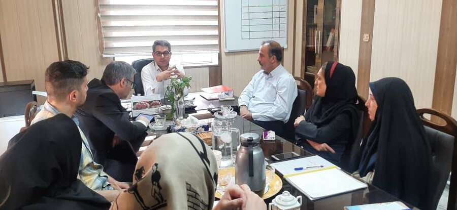 شهرستان تهران | نشست هم‌اندیشی رئیس اداره آسب های اجتماعی با مسئولین مراکز توانمندسازی