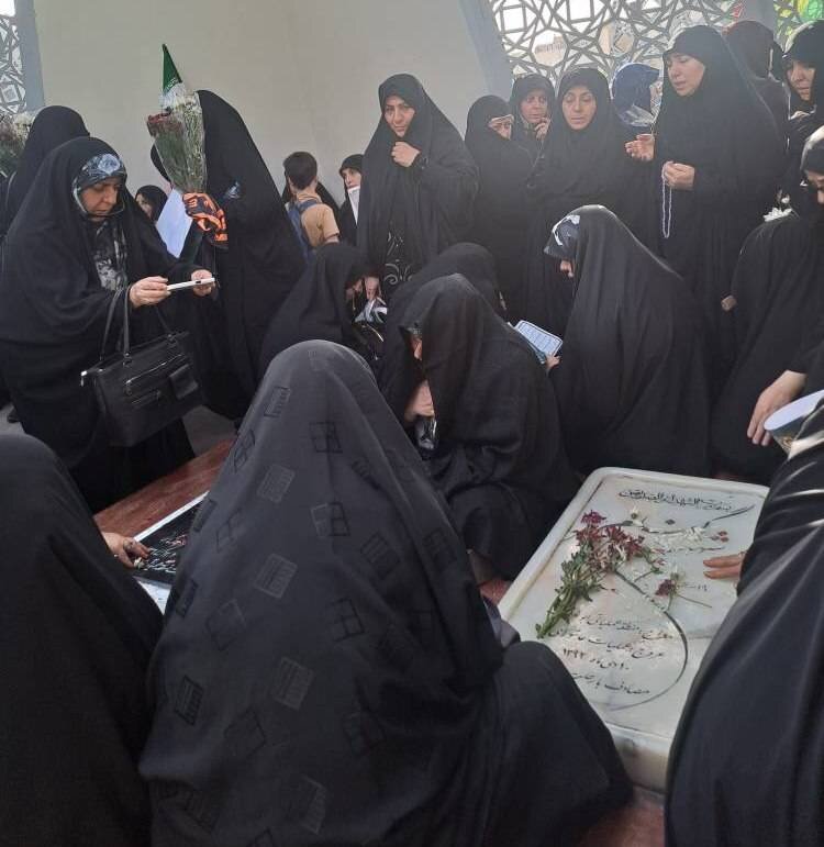 شهرستان تهران | حضور بسیجیان به مناسبت اولین سالگرد شهادت شهید خدمت آیت‌الله رئیسی و همراهان شهیدش