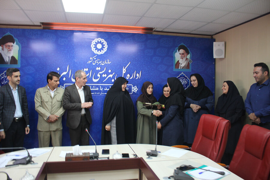 مدیرکل بهزیستی البرز از کارشناسان روابط عمومی بهزیستی شهرستانهای استان تجلیل کرد