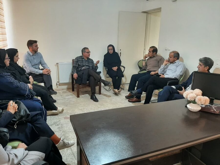 بازدید معاون سلامت اجتماعی بهزیستی از مرکز مشاوره کرمانشاه