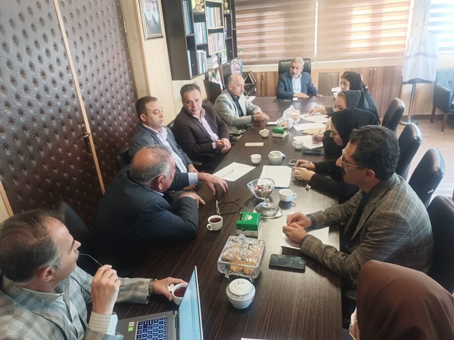 سنندج | دومین جلسه کمیسیون صدور مجوز و نظارت بر مراکز غیردولتی بهزیستی کردستان برگزار شد