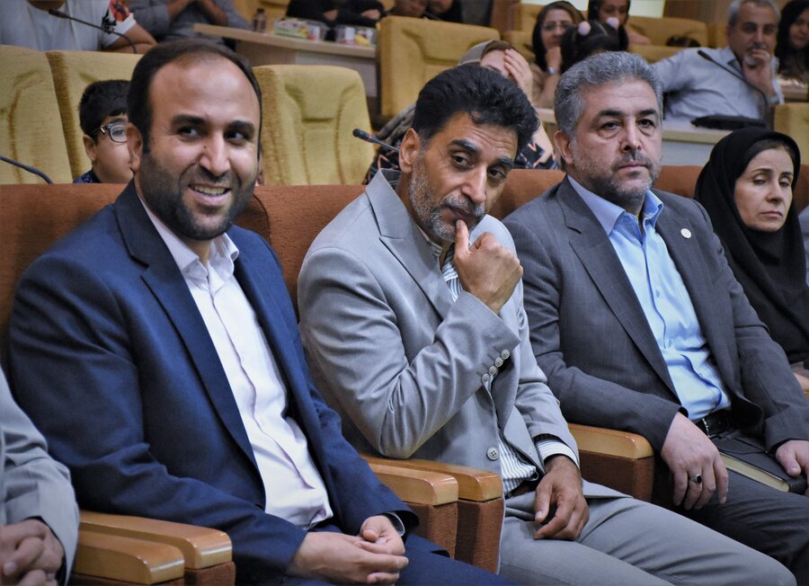 جشن شکرانۀ برنامۀ پیشگیری از تنبلی چشم جشن شکرانۀ برنامۀ پیشگیری از تنبلی چشم