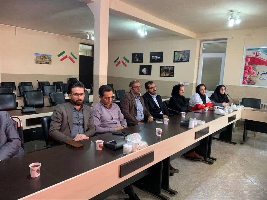 دیواندره | تجلیل از کارشناسان روابط عمومی بمناسبت روز ملی ارتباطات
