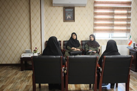 ملاقات با مراجعین و جامعه هدف محترم