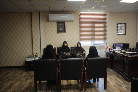 ملاقات با مراجعین و جامعه هدف محترم