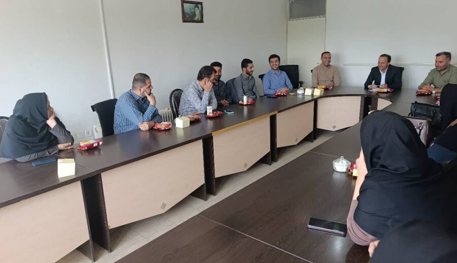 دیدار رئیس بهزیستی اشنویه با مدیران مراکز خصوصی تحت نطارت بهزیستی