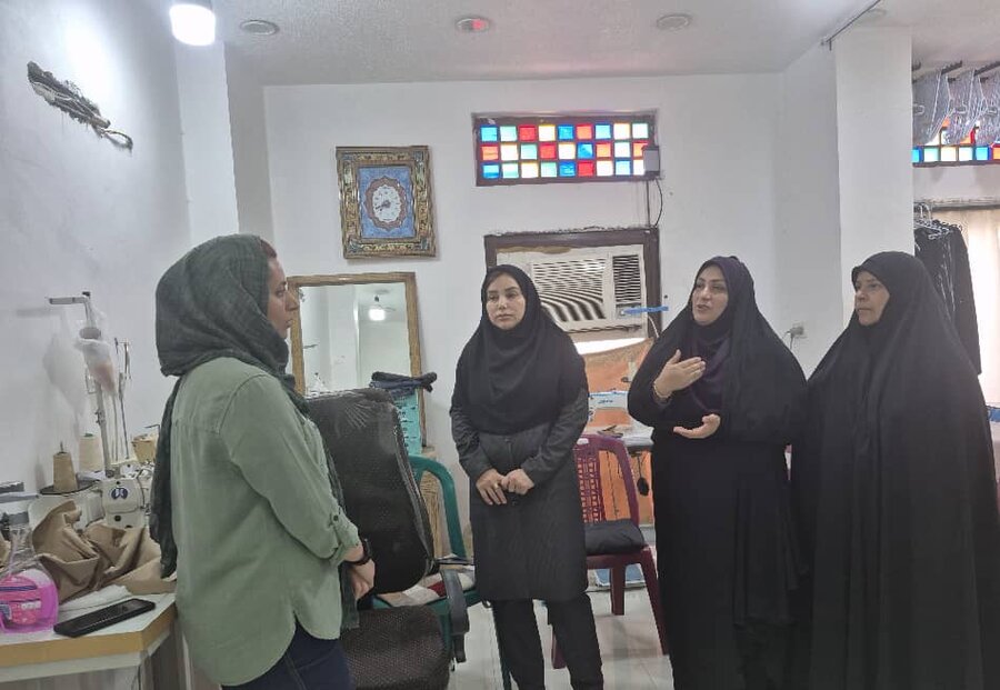 شهرستان بوشهر| بازدید مدیر بهزیستی شهرستان بوشهر از مشاغل خانگی در روز ملی مشاغل خانگی