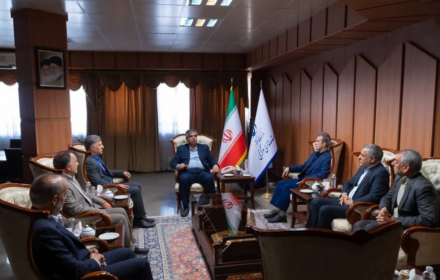  دیدار معاون سلامت اجتماعی سازمان بهزیستی کشور با استاندار مرکزی