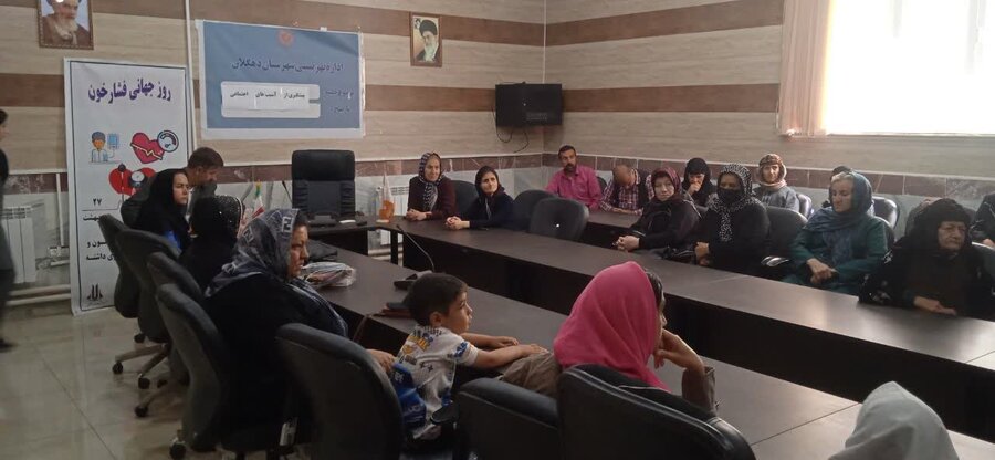دهگلان | برگزاری کارگاه آموزشی پیشگیری از آسم و تالاسمی