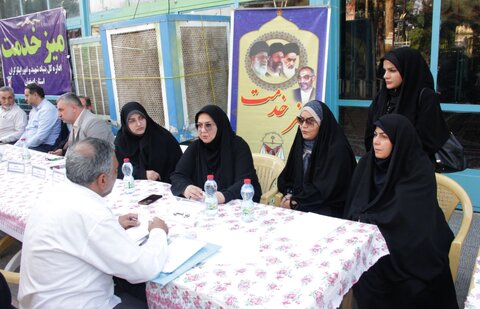 گزارش تصویری|میز خدمت