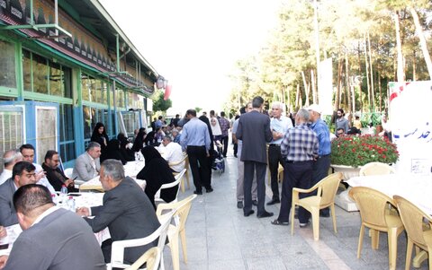 گزارش تصویری|میز خدمت