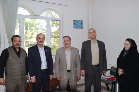 گزارش تصویری ا مراسم بدرقه رسمی دکتر محمود حسین‌آبادی برگزار شد