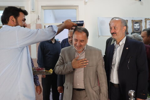 گزارش تصویری ا مراسم بدرقه رسمی دکتر محمود حسین‌آبادی برگزار شد