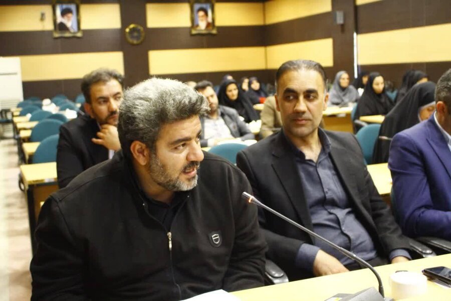 فیروزکوه | برگزاری اولین جلسه کارگروه فرهنگی، اجتماعی، سلامت، زنان و خانواده در فرمانداری شهرستان