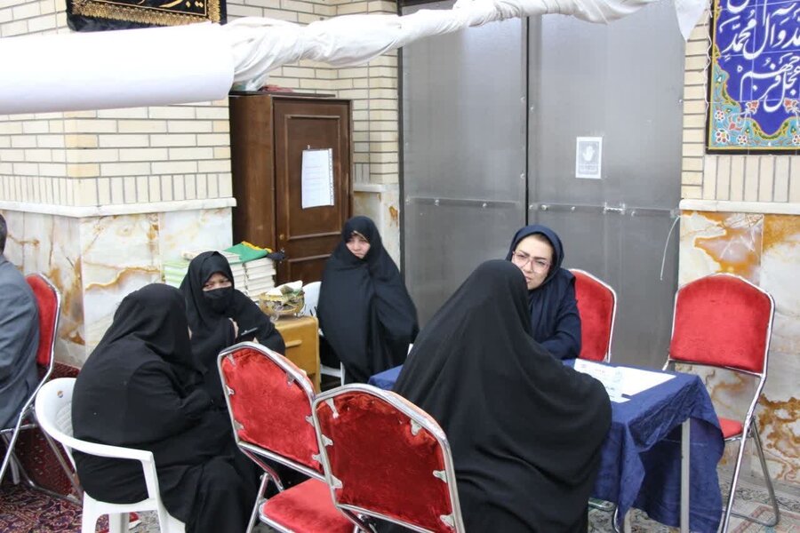 شمیرانات | برپایی میز خدمت -وفاق ملی در مصلی نماز جمعه بخش رودبارقصران