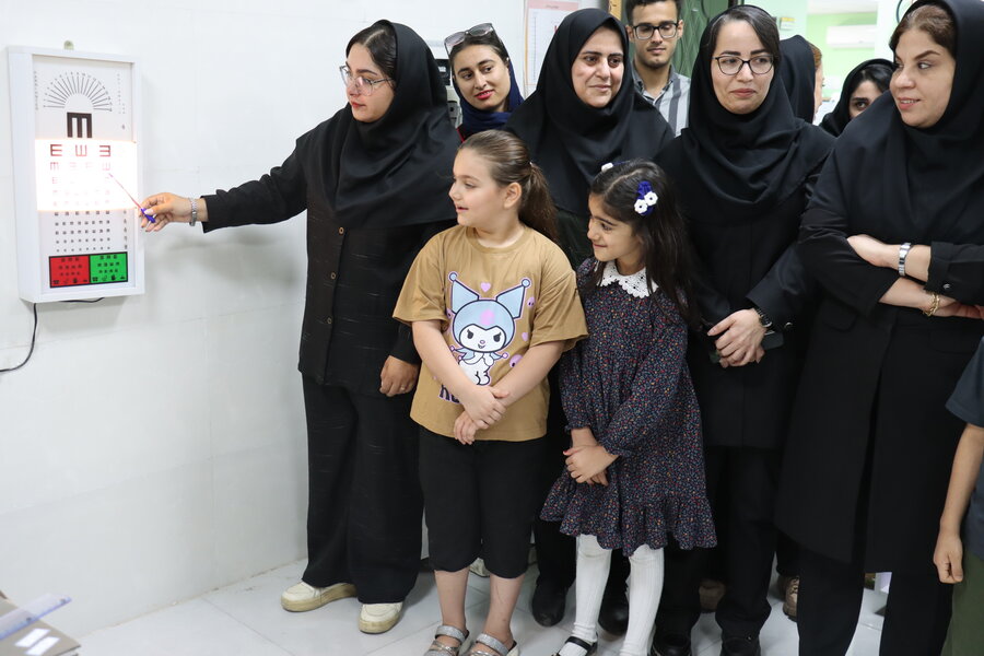 افتتاحیه برنامه پیشگیری از تنبلی چشم کودکان ۳ تا ۶ سال در بوشهر؛ قدردانی از همکاری بین بخشی و تاکید بر اهمیت غربالگری