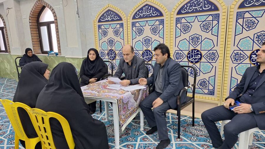 رشتIبرپایی میز خدمت جهادی بهزیستی در شهر سنگر