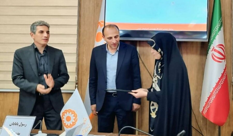 تجلیل از پیشگامان ارتباطات در بهزیستی استان آذربایجان غربی
