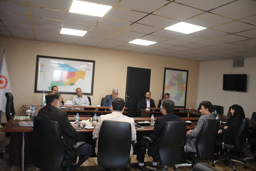 برگزاری جلسه هیئت اندیشه‌ورزان بسیج کارکنان استان البرز به میزبانی بهزیستی