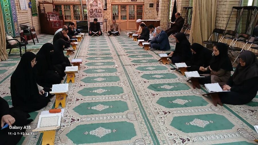 برپایی محفل انس با قرآن کریم