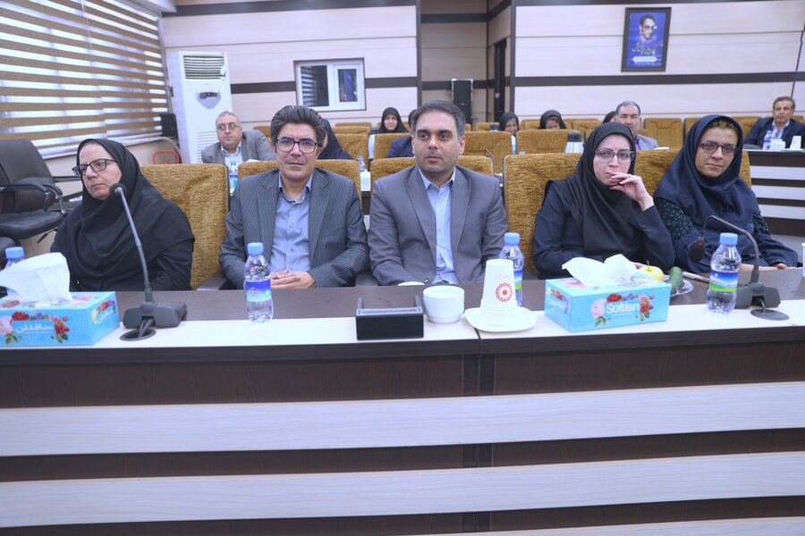 نشست تخصصی روابط عمومی در مسیر اجتماعی سازی